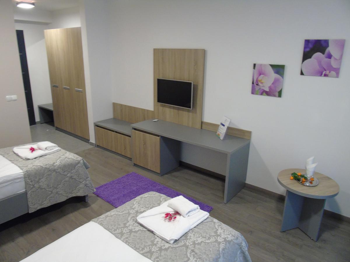 Motel Kamenica บีฮัช ภายนอก รูปภาพ