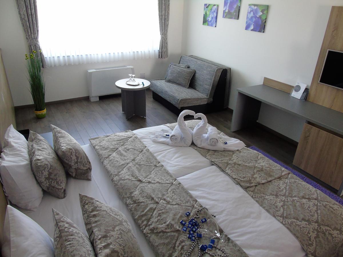Motel Kamenica บีฮัช ภายนอก รูปภาพ